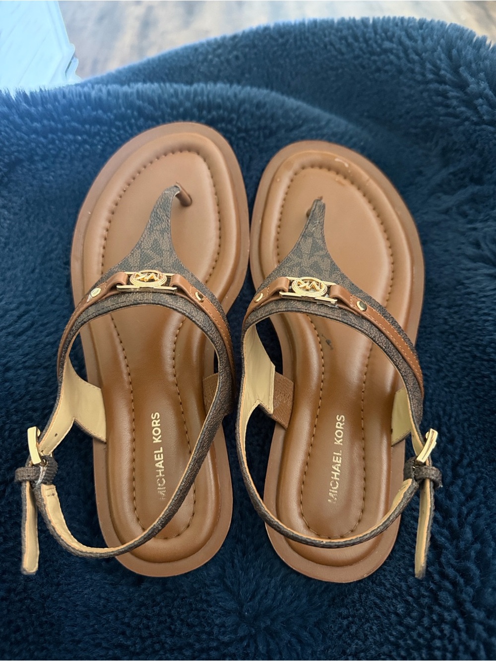 Michael Kors Brown Logo-Print Thong Sandals with Gold MK Hardware Size 6